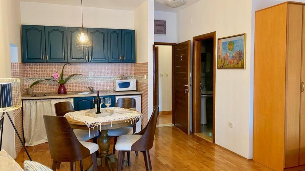 Apartments Nautica Herceg Novi Esterno foto